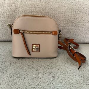 Dooney And Bourke Pebble Grain Dome Leather Crossbody MSRP $268
